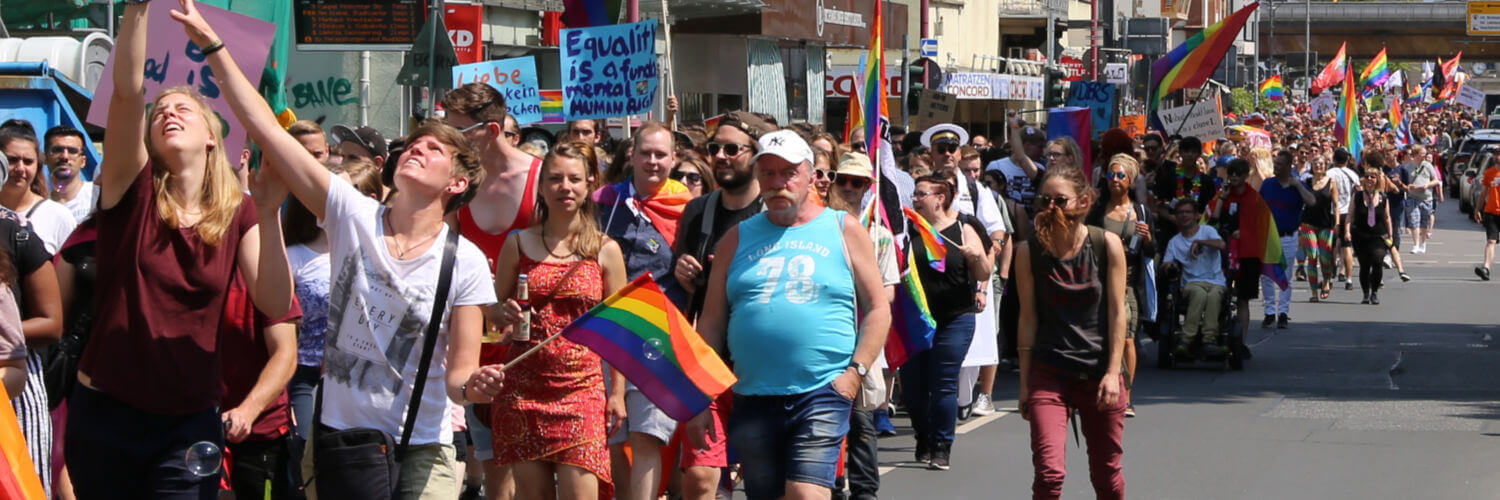 Demonstration für LGBT*IQA+ in Mittelhessen