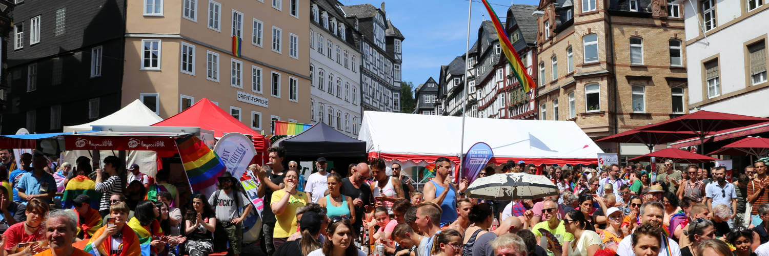 Straßenfest Infostände CSD Mittelhessen